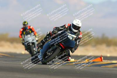 media/Dec-05-2024-Racers Edge (Thu) [[e102e0690b]]/3-B Group/Session 4 (Turn 16 Entry)/